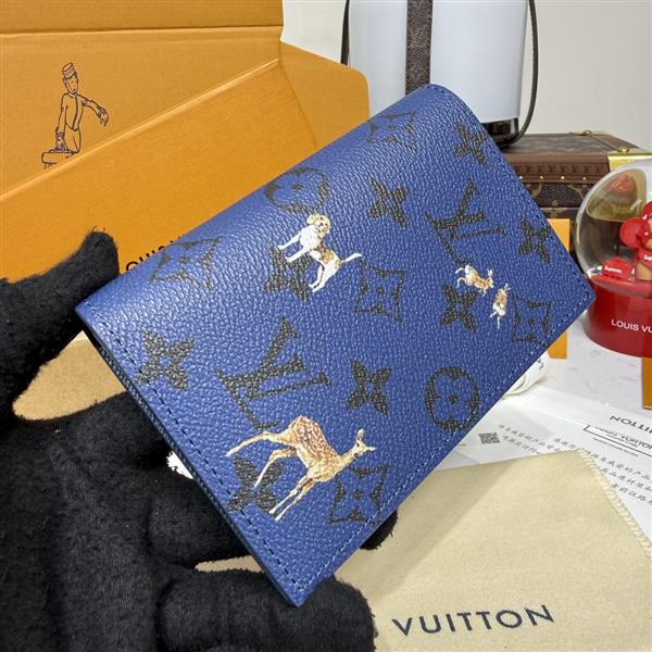 2026122105458376 270